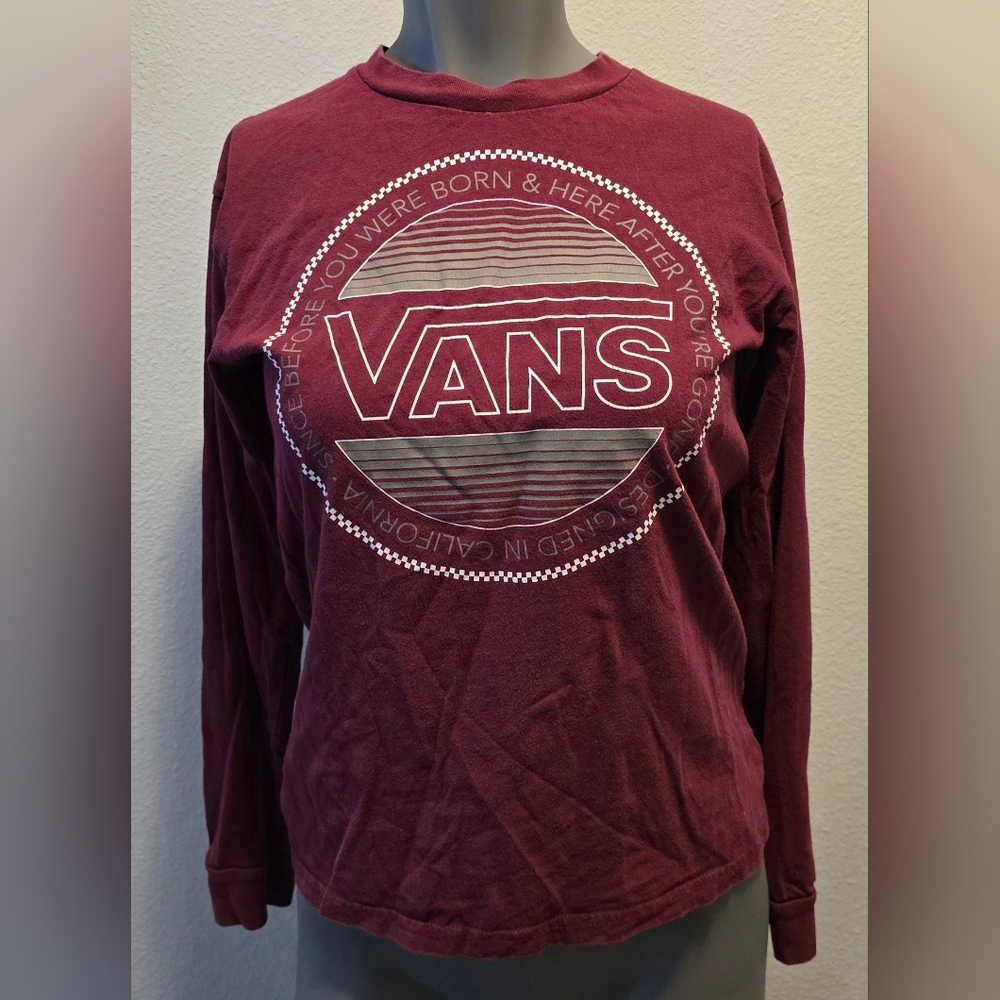 Vans Size Medium Boys Maroon Longsleeve T-shirt 100% Cotton Off The Wall Logo